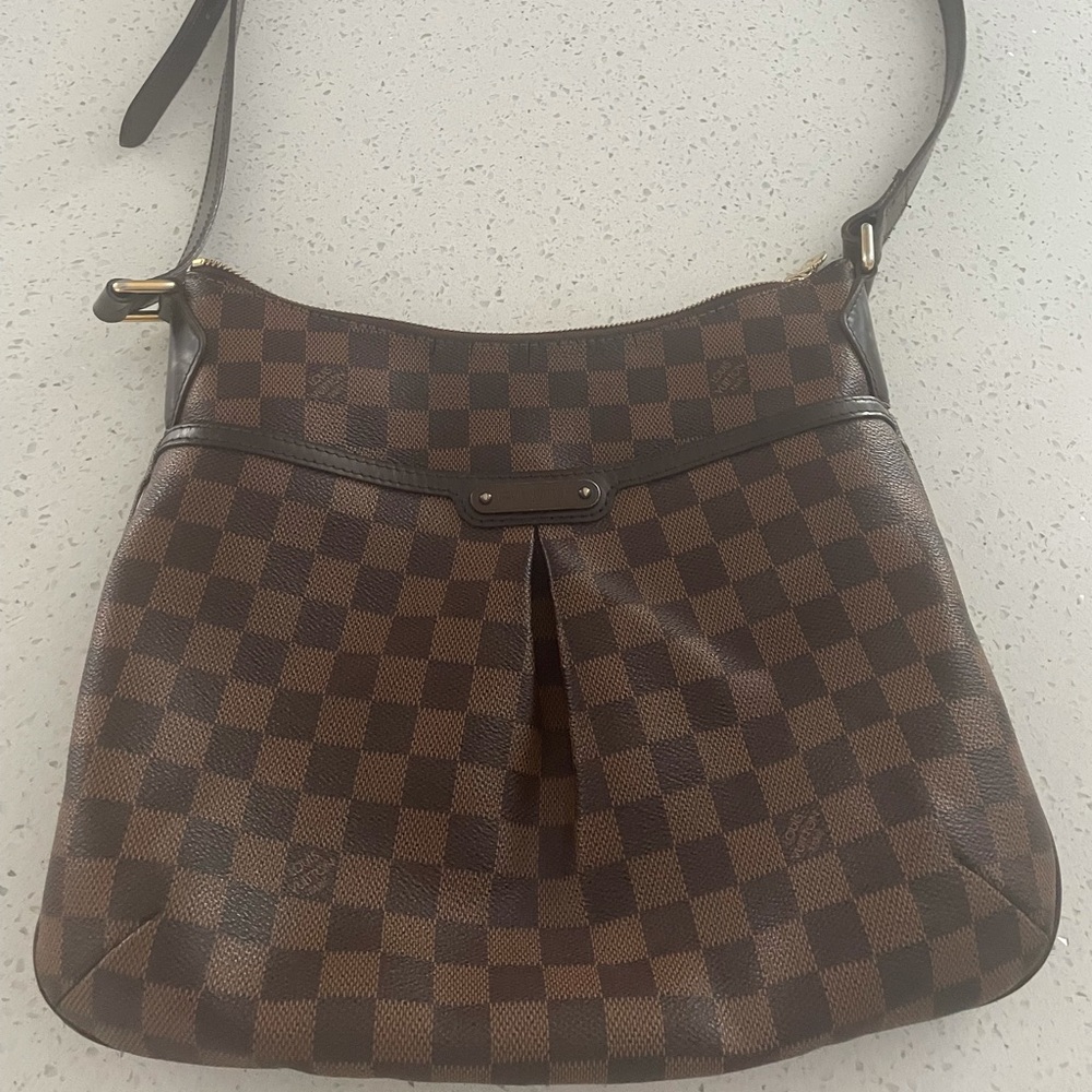 Louis Vuitton Crossbody